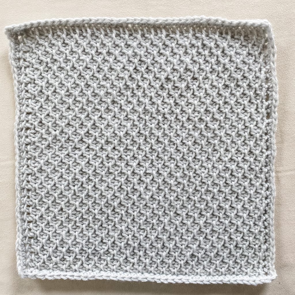 Tunisian crochet honeycomb stitch | Free written pattern and tutorial video for Tunisian crochet beginner learn how to crochet the Tunisian crochet arrowhead stitch | TLYCBlog.com