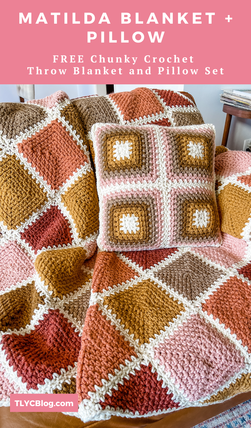 Free crochet pattern - square motif blanket and pillow set, linen stitch square chunky crochet blanket and cushion. 