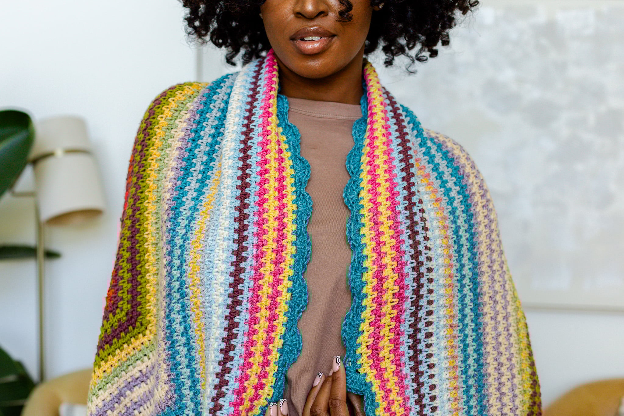 Niko Throw Blanket, a beginner-friendly linen stitch rectangle blanket - free pattern. Great for stash busting!