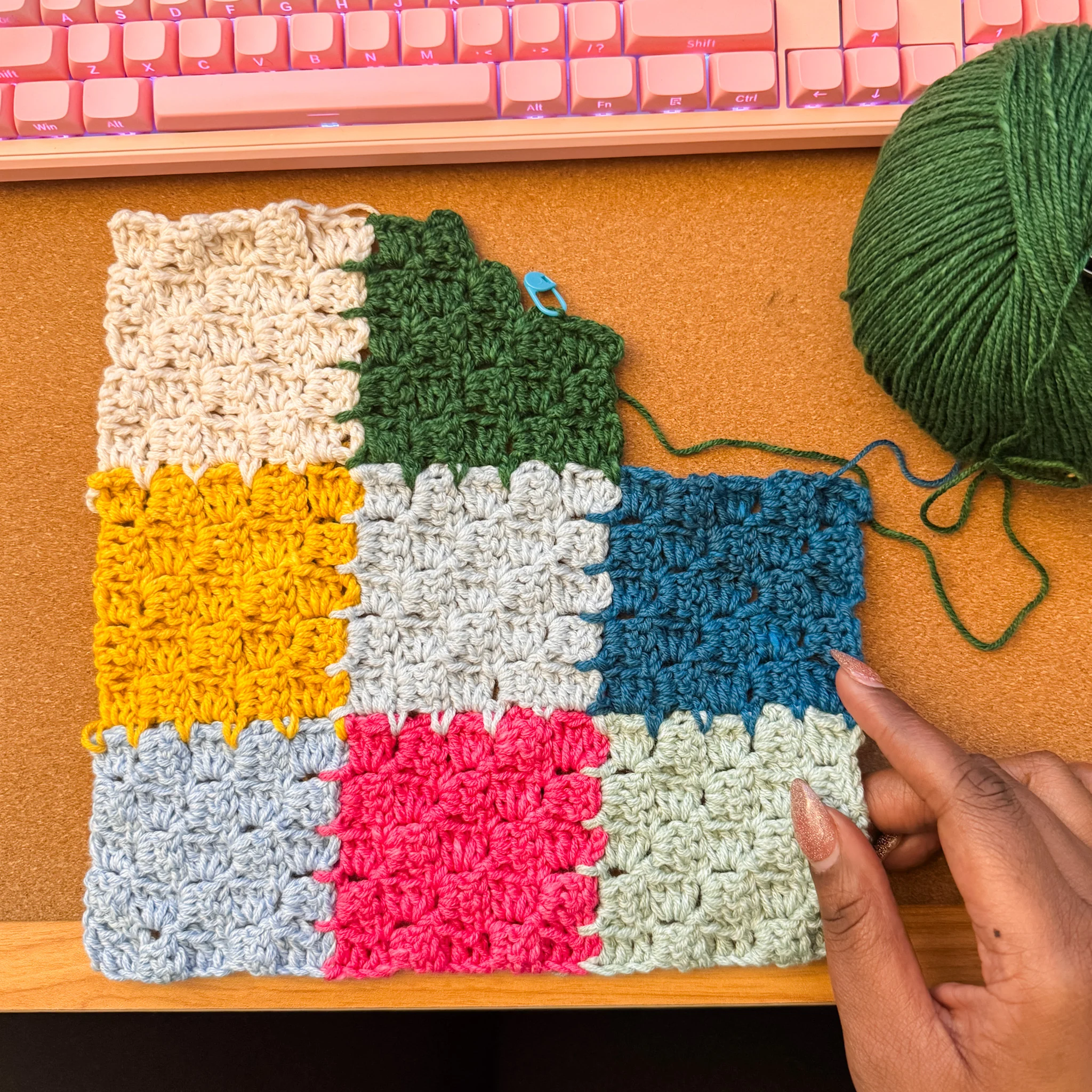 Make a crochet patchwork blanket without sewing! This C2C JAYG tutorial walks you through the technique step by step—perfect for beginners.