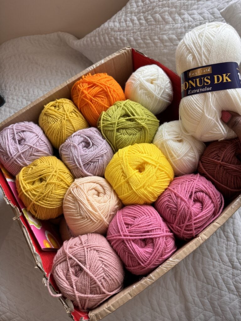 Yarn stash cleaning: Deciding what to keep and what to move on