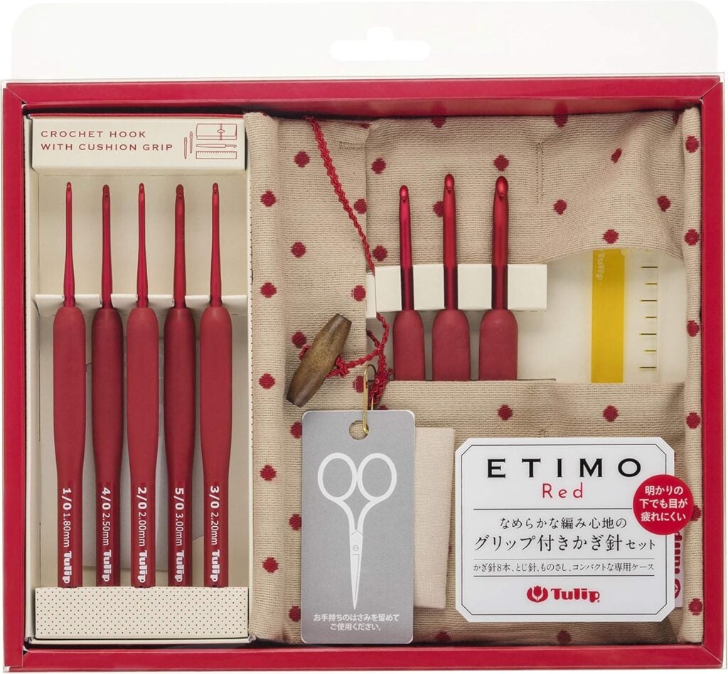 Tulip Etimo Red Crochet Hook Set